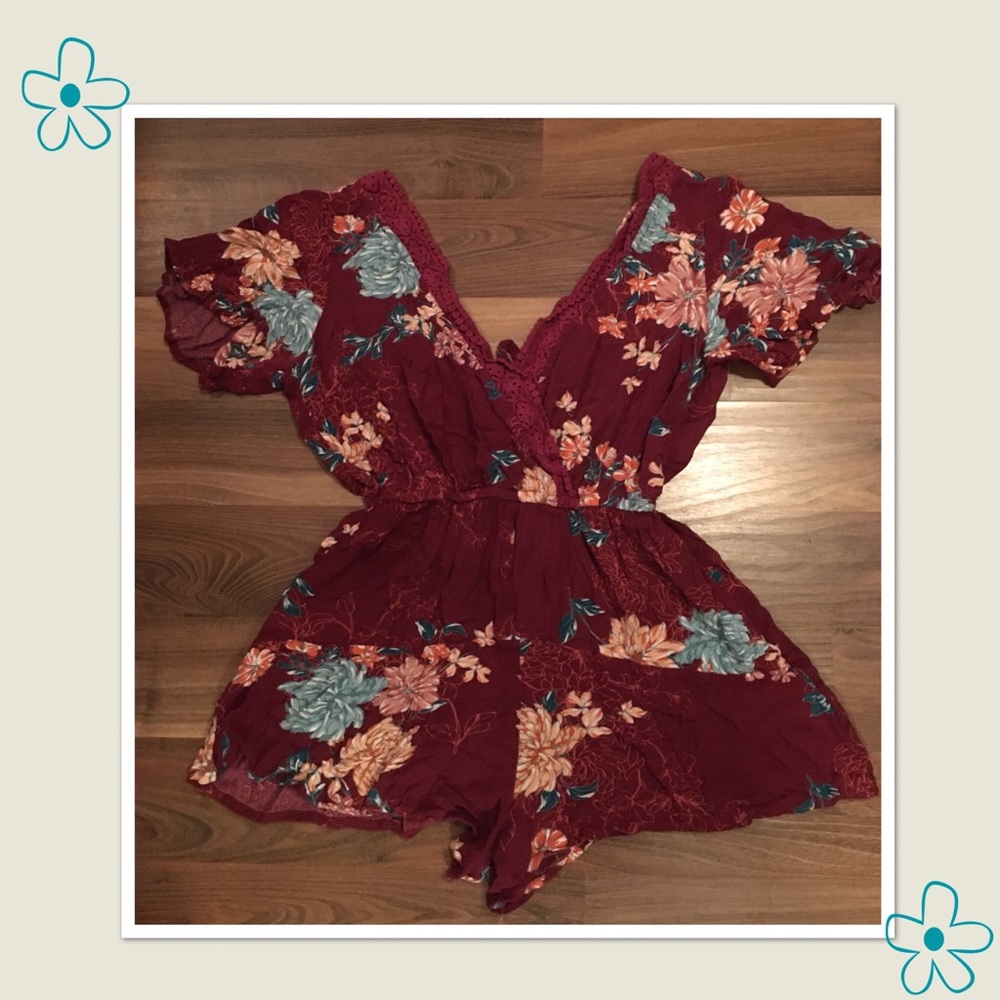 Xhilaration Romper size x-small
